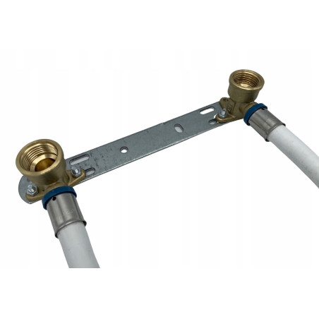 Listwa z kolanami naściennymi zaprasowywanymi GW 16 x 1/2 pex kolana