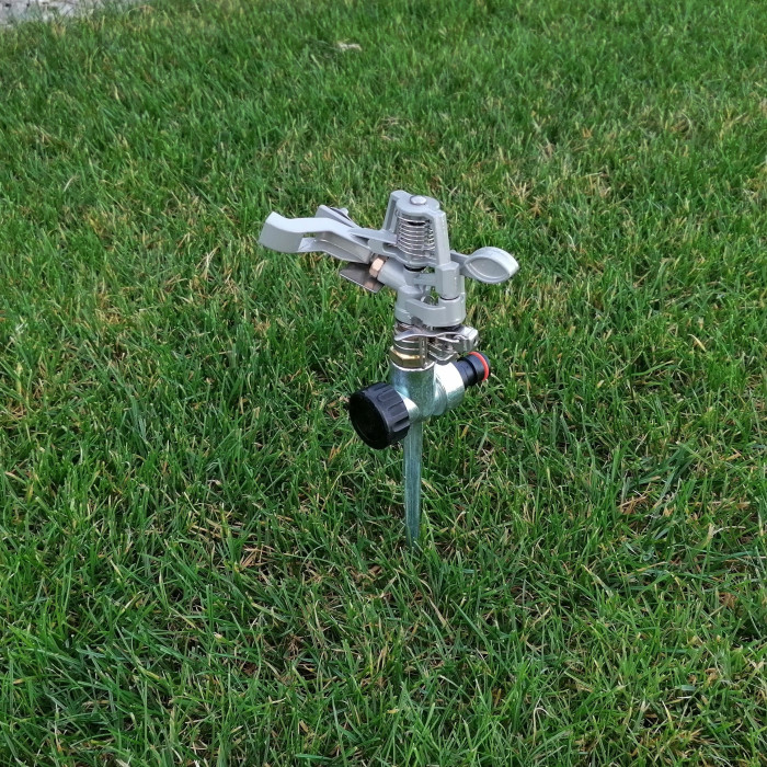 METALOWY PULSACYJNY ZRASZACZ WBIJANY KOLEC OGRODOWY PODLEWANIE TRAWNIKA