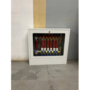 OBUDOWA METALOWA NATYNKOWA Z PRZESZKLENIEM BIAŁA DIAMOND DO 8/4 OBWODÓW