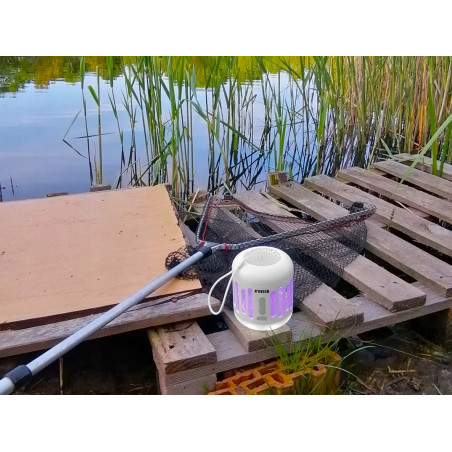 Lampa owadobójcza z głośnikiem bluetooth IKN863 LED IPX4 zwalcza komary